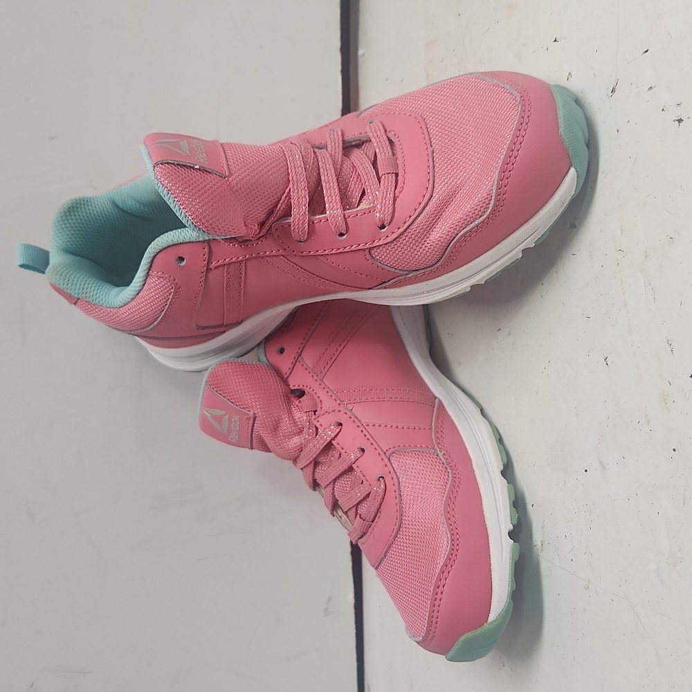 Reeboks Size 5